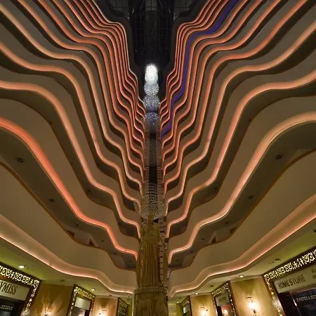 Azura Park Aparthotel